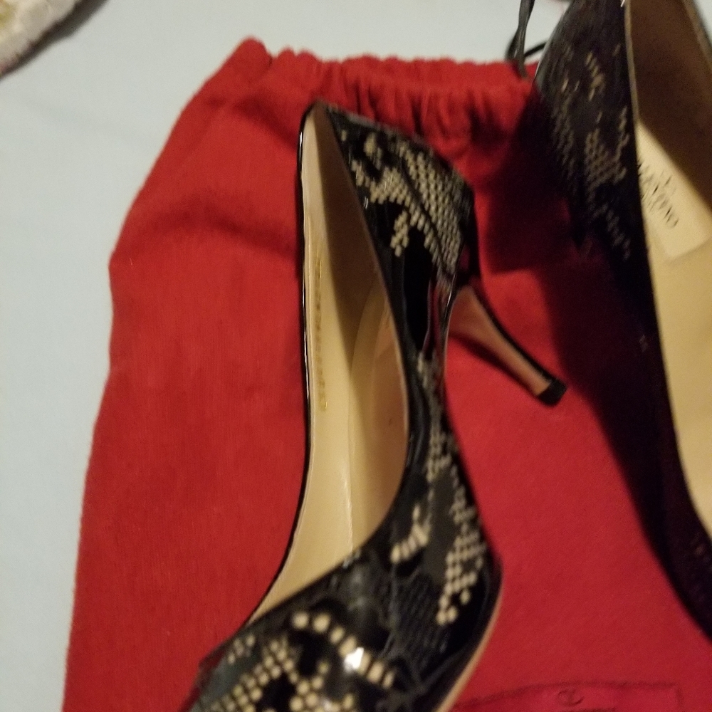 Shoes - Picture 2 of 5
